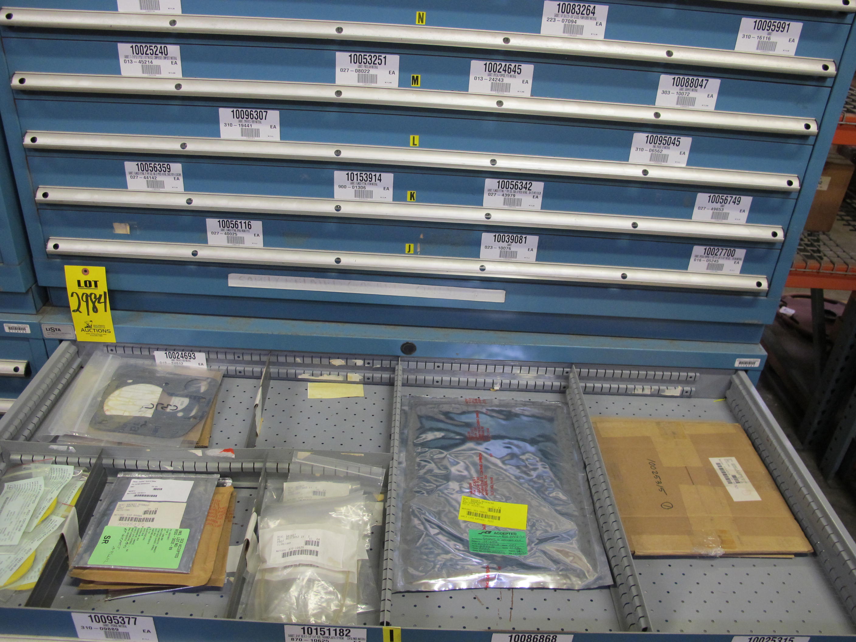 LISTA HEAVY DUTY 9-DRAWER PARTS CABINET W/ CONTENTS (W-50) LOADING & HANDLING FEE $25-